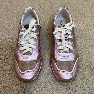 Coach sz 9.5 (40) metallic pink sneakers in great condition